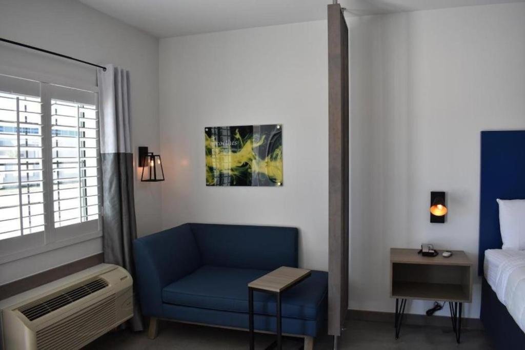 Hotel Bella Jersey Village Εξωτερικό φωτογραφία