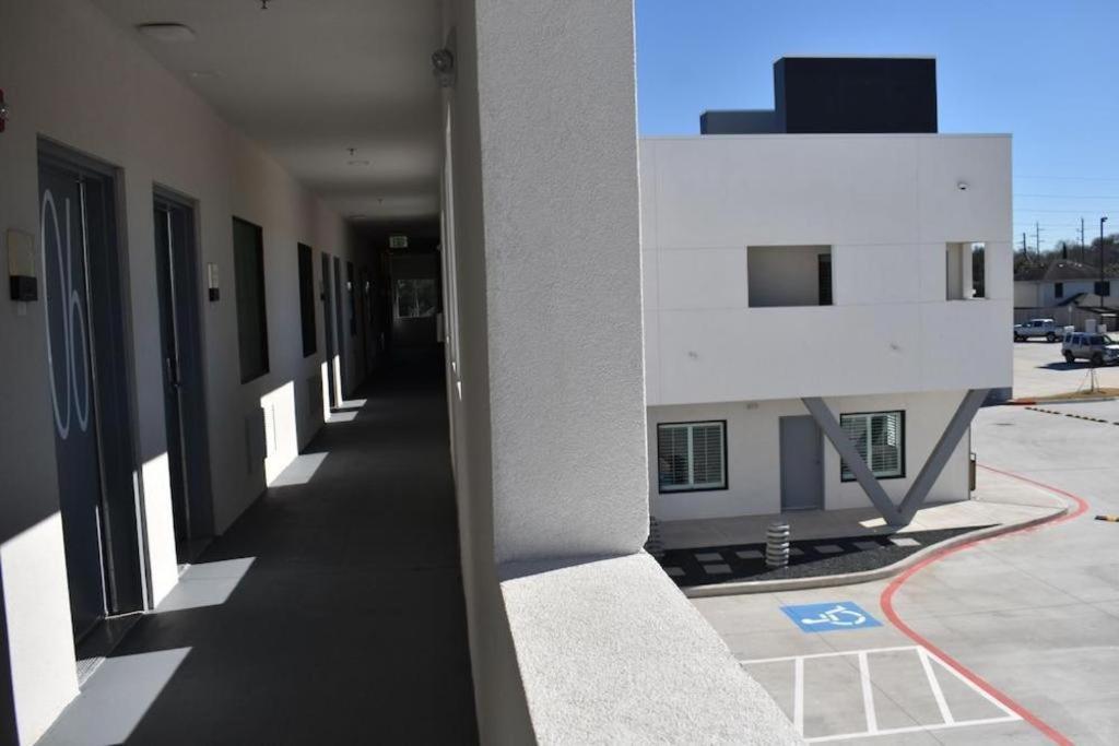 Hotel Bella Jersey Village Εξωτερικό φωτογραφία