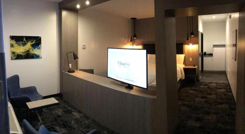 Hotel Bella Jersey Village Εξωτερικό φωτογραφία