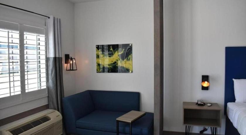 Hotel Bella Jersey Village Εξωτερικό φωτογραφία